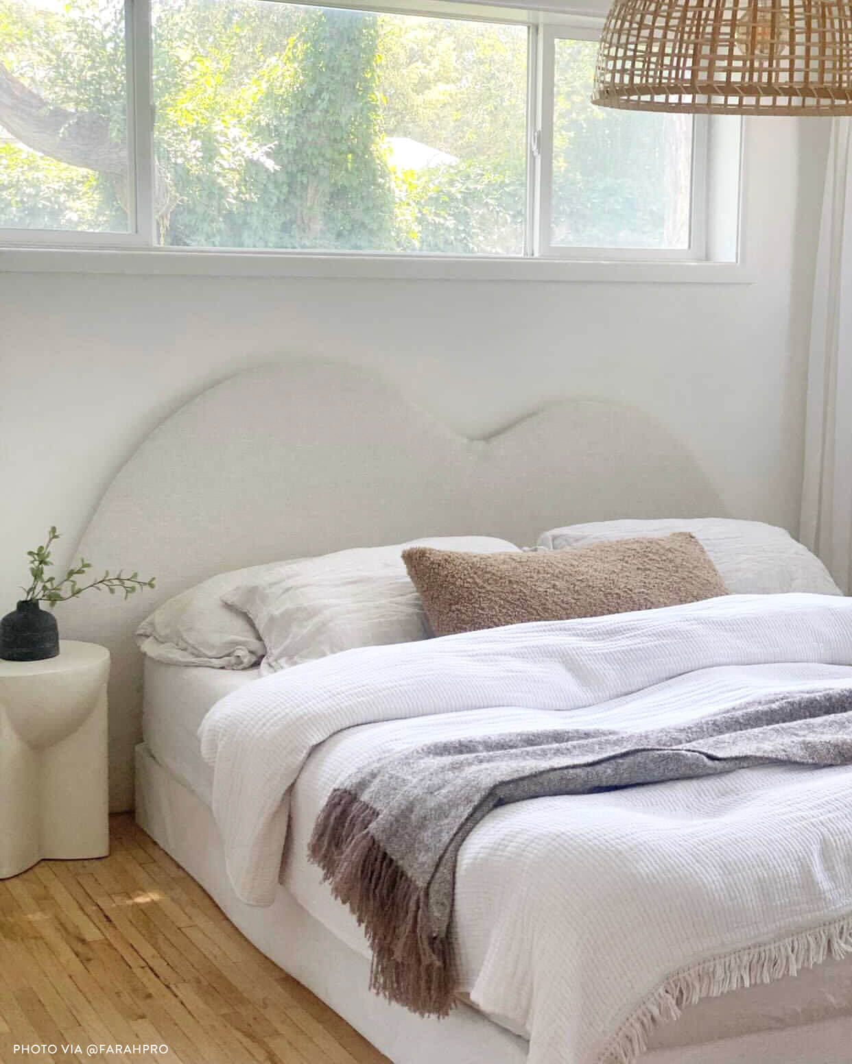 
                  
                    Art deco style bed with Fairkind's lat tierra alpaca throw. Photo via @farahpro.
                  
                