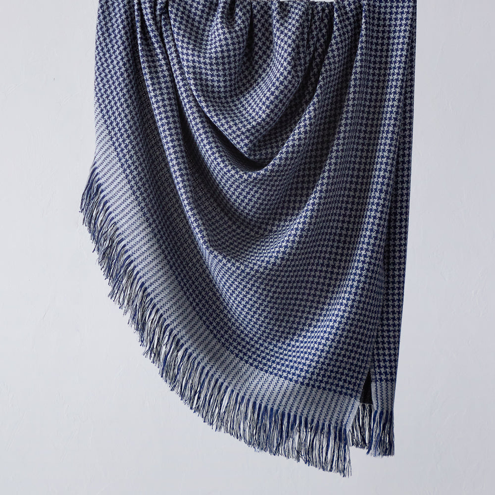 Alta mar baby alpaca throw blanket handwoven in peru